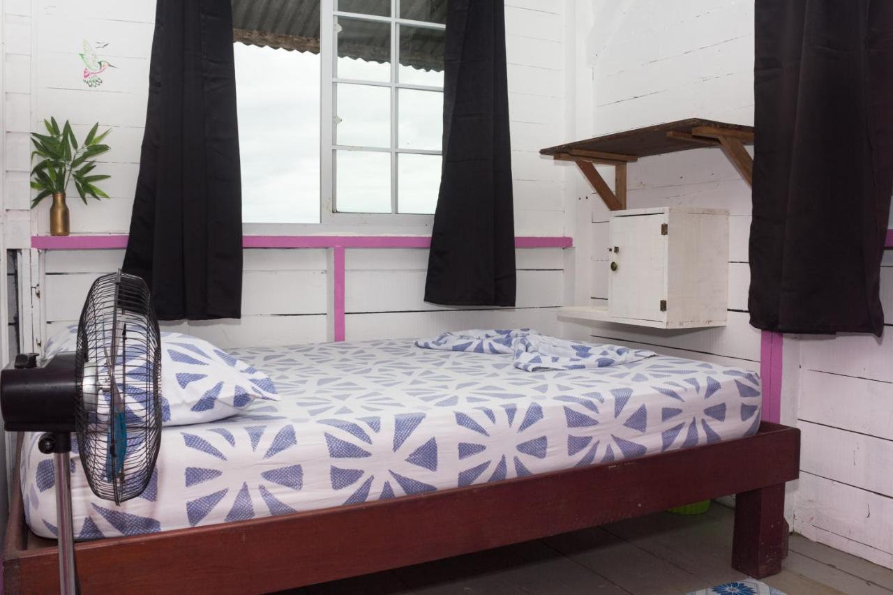 Bastimentos Hill Guest House Bocas del Toro Exterior foto